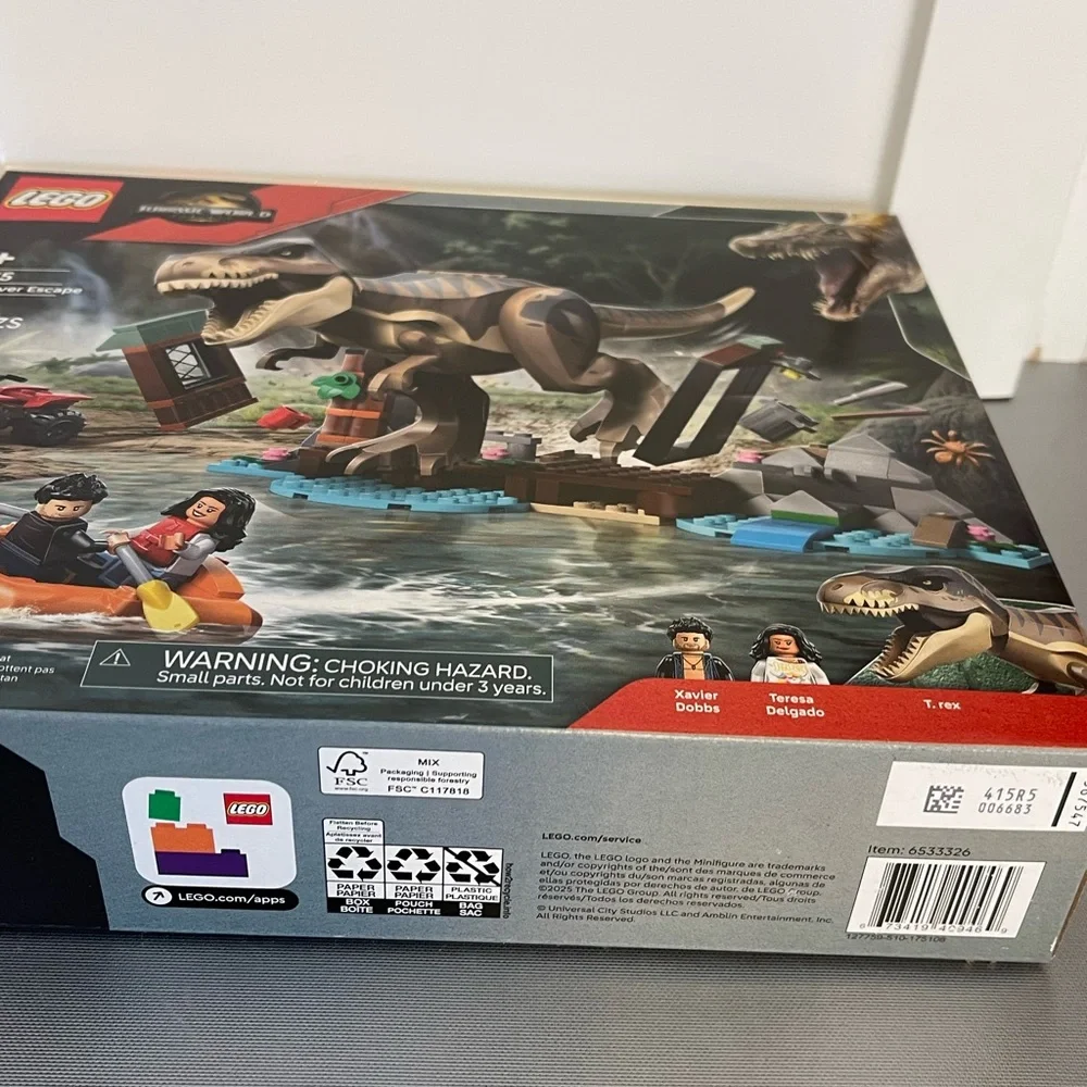 LEGO Jurassic World Rebirth Set 76975 T. rex Dinosaur Toy Set - NIP Sealed